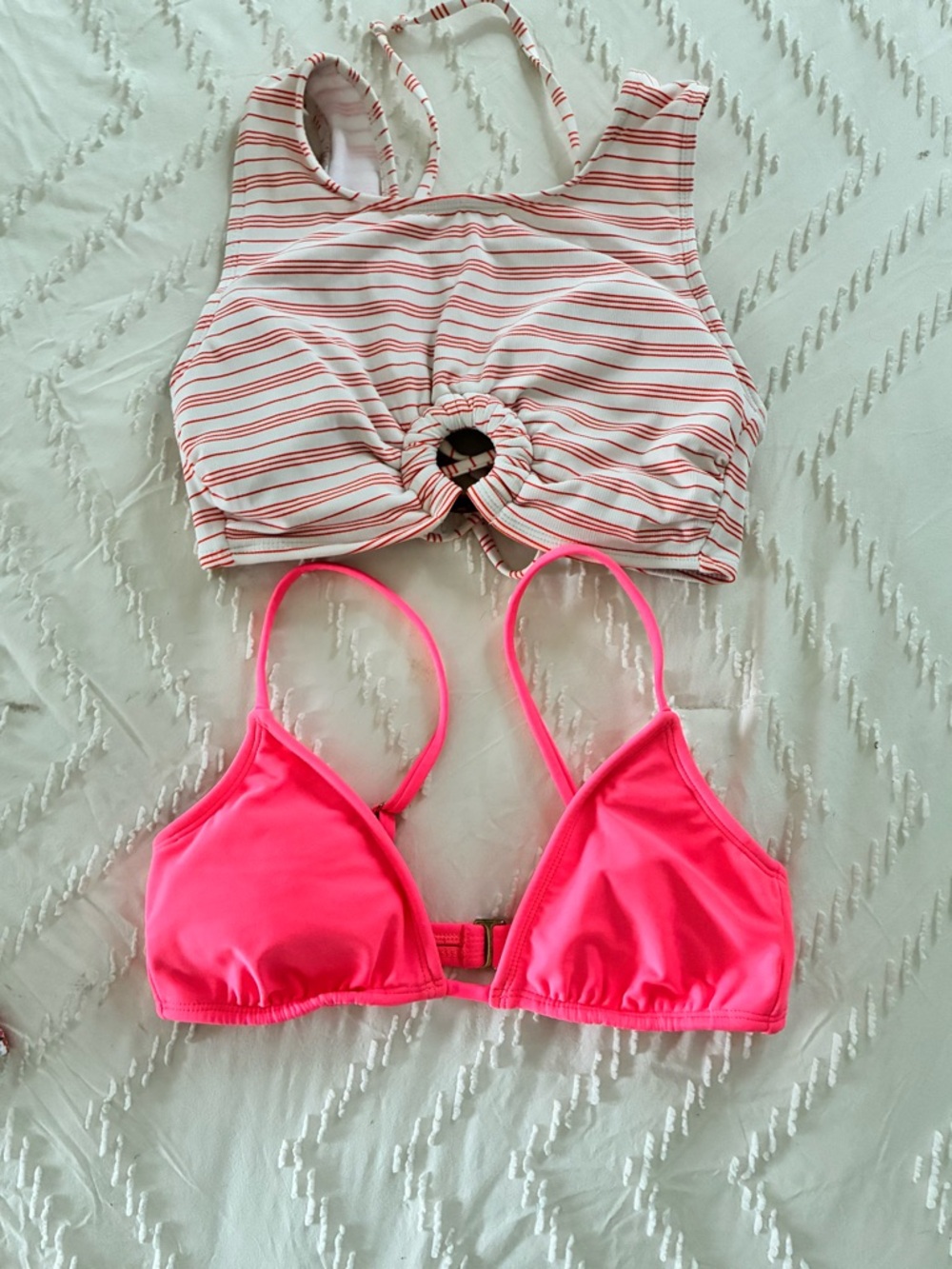 Striped High-Neck Bralette & Neon Pink Triangle Bikini Top Set. Juniors medium